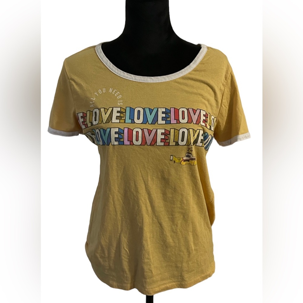The Beatles Yellow Submarine “All you need is love"
Retro style shirt sleeve, L